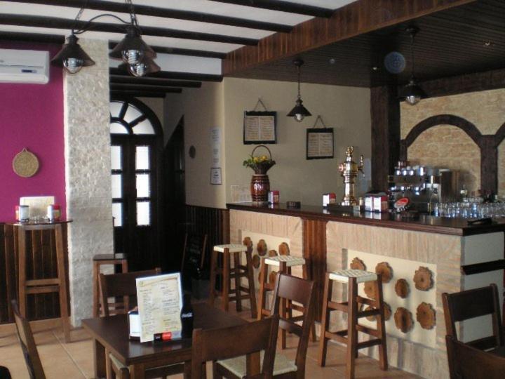 Hotel El Romeral Альмаден-де-ла-Плата Экстерьер фото